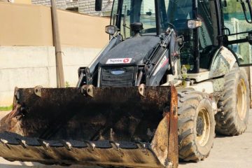 מחפרון מדגם הידרומק שנת 2011